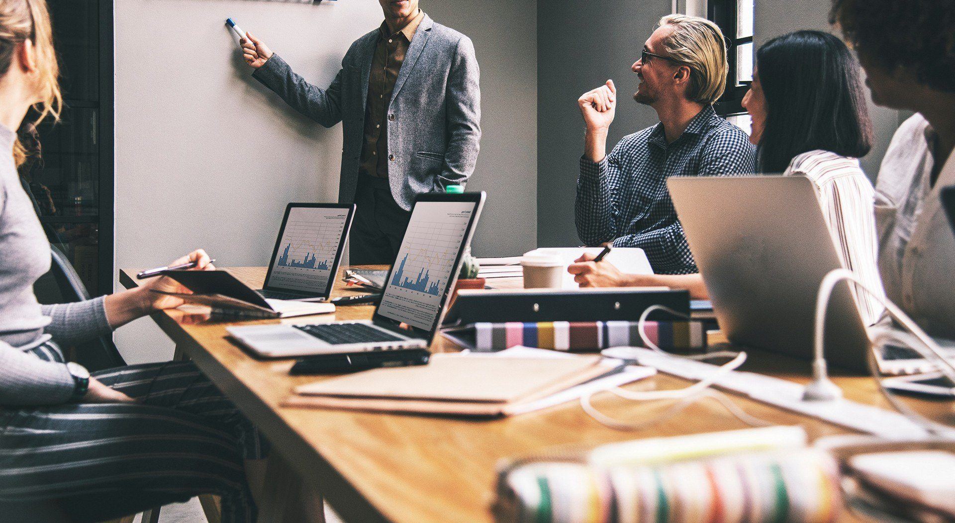A small office in New York City should get weekly or monthly cleaning by SanMar Building Services in Midtown Manhattan.