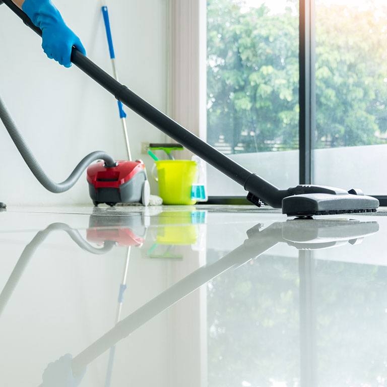 New York City commercial deep cleaning for office buildings. Floor care equipment.