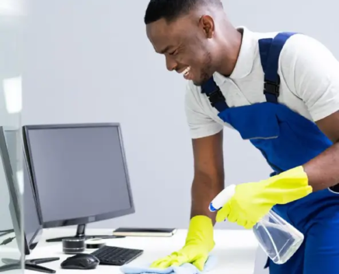 B2B cleaning service for offices in New York City includes, using commercial grade cleaning equipment and products to disinfect workstations.